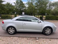VOLKSWAGEN EOS