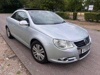VOLKSWAGEN EOS