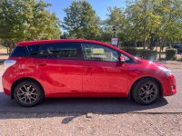 TOYOTA VERSO
